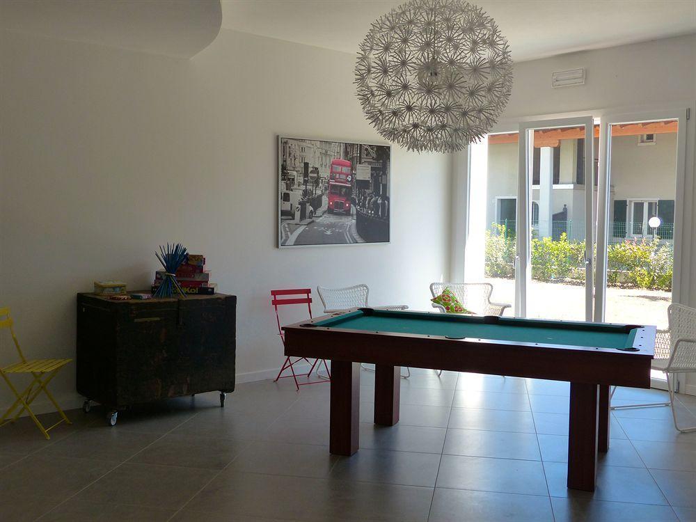 Meet Gardalake Hostel